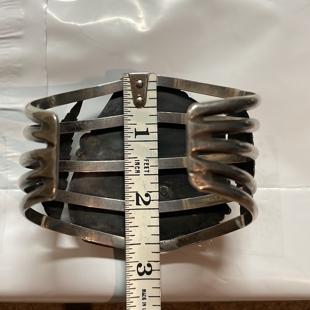 Vintage huge Signed Sterling Navajo Feather Cuff bracelet with turquoise - Picture 9 of 13